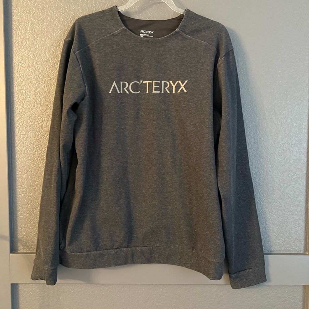 ARC’TERYX • men’s momentum centre pullover sweatshirt - large